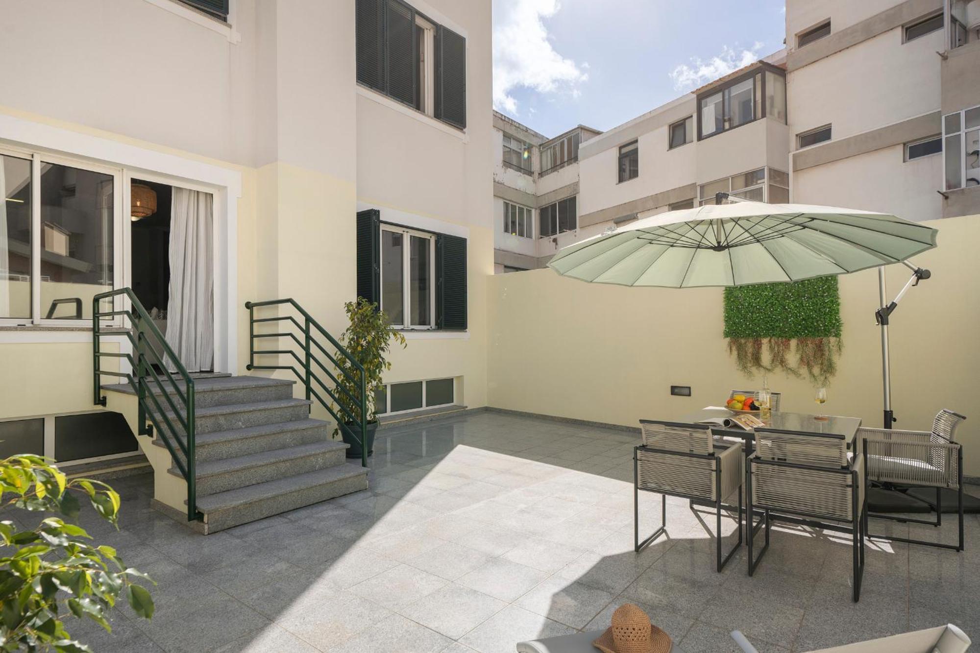 Apartamento Do Carmo By An Island Apart 丰沙尔 外观 照片