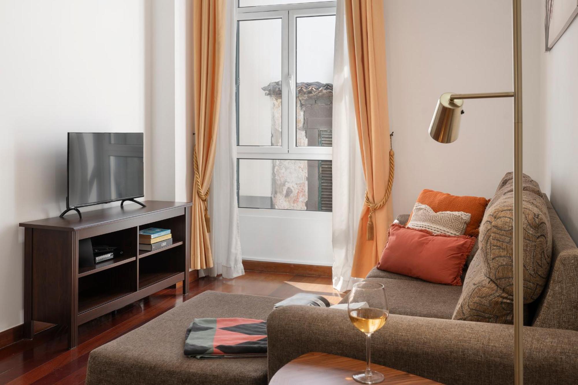 Apartamento Do Carmo By An Island Apart 丰沙尔 外观 照片